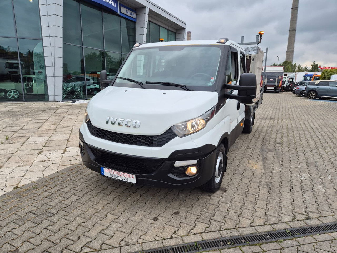 Iveco Daily 35 35S15 / Doka / 1 Owner / LOW KM / 7 Seats - Utilitaire plateau: photos 2 Iveco Daily 35 35S15 / Doka / 1 Owner / LOW KM / 7 Seats - Utilitaire plateau: photos 2