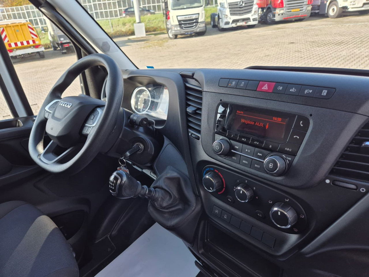 Iveco Daily 35S14 L4H3 / 1 Owner / Works Great en crédit-bail Iveco Daily 35S14 L4H3 / 1 Owner / Works Great: photos 22