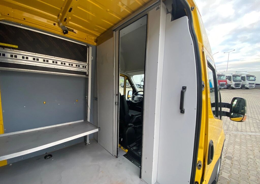 Fourgon utilitaire Iveco Daily 35S16 HI-Matic / 1 Owner / L4H2 / MAX / Webasto / Great C: photos 29