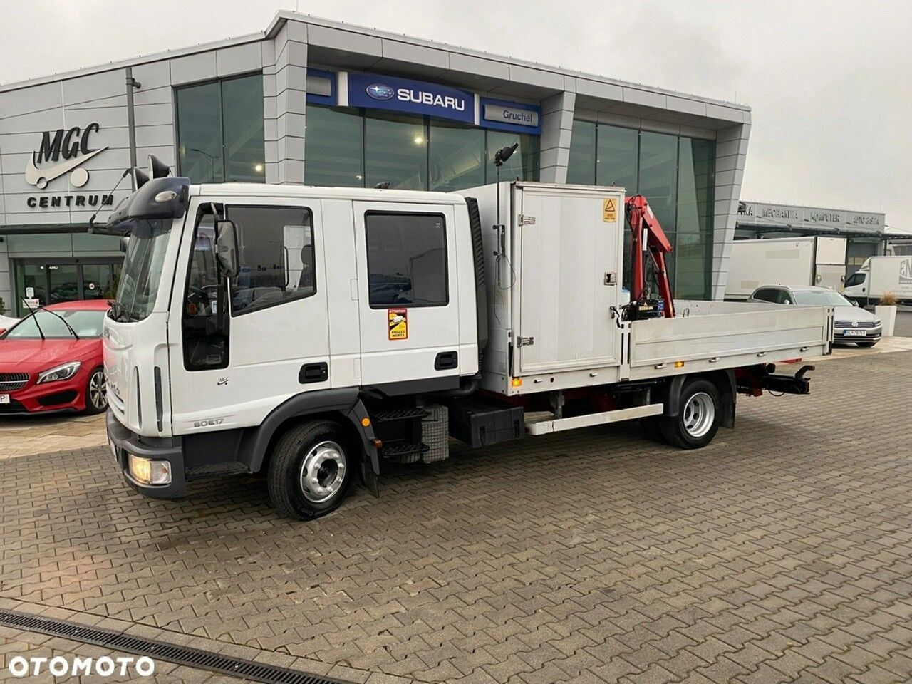 Iveco Eurocargo ML80E17 / HDS HMF / 1 Owner / Doka - Camion plateau, Camion grue: photos 3 Iveco Eurocargo ML80E17 / HDS HMF / 1 Owner / Doka - Camion plateau, Camion grue: photos 3
