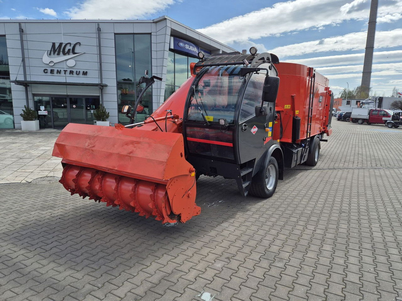 Kuhn SPW 22 Intense /feed wagon/ 1 Owner / NEW Service SPW 22 Intense /feed wago Kuhn SPW 22 Intense /feed wagon/ 1 Owner / NEW Service SPW 22 Intense /feed wagon/ 1 Owner / NEW Service / UP TO 22m3 - Mélangeuse: photos 3 Kuhn SPW 22 Intense /feed wagon/ 1 Owner / NEW Service SPW 22 Intense /feed wago Kuhn SPW 22 Intense /feed wagon/ 1 Owner / NEW Service SPW 22 Intense /feed wagon/ 1 Owner / NEW Service / UP TO 22m3 - Mélangeuse: photos 3