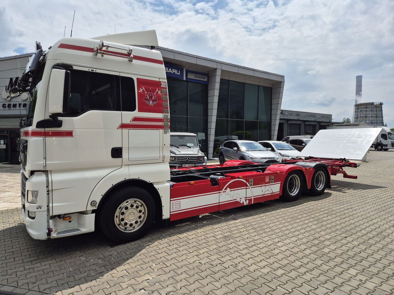 MAN TGX 28 28.420 , 6x2-2 LL + Trailer HFR KM 20 - Camion porte-conteneur/ Caisse mobile: photos 4 MAN TGX 28 28.420 , 6x2-2 LL + Trailer HFR KM 20 - Camion porte-conteneur/ Caisse mobile: photos 4