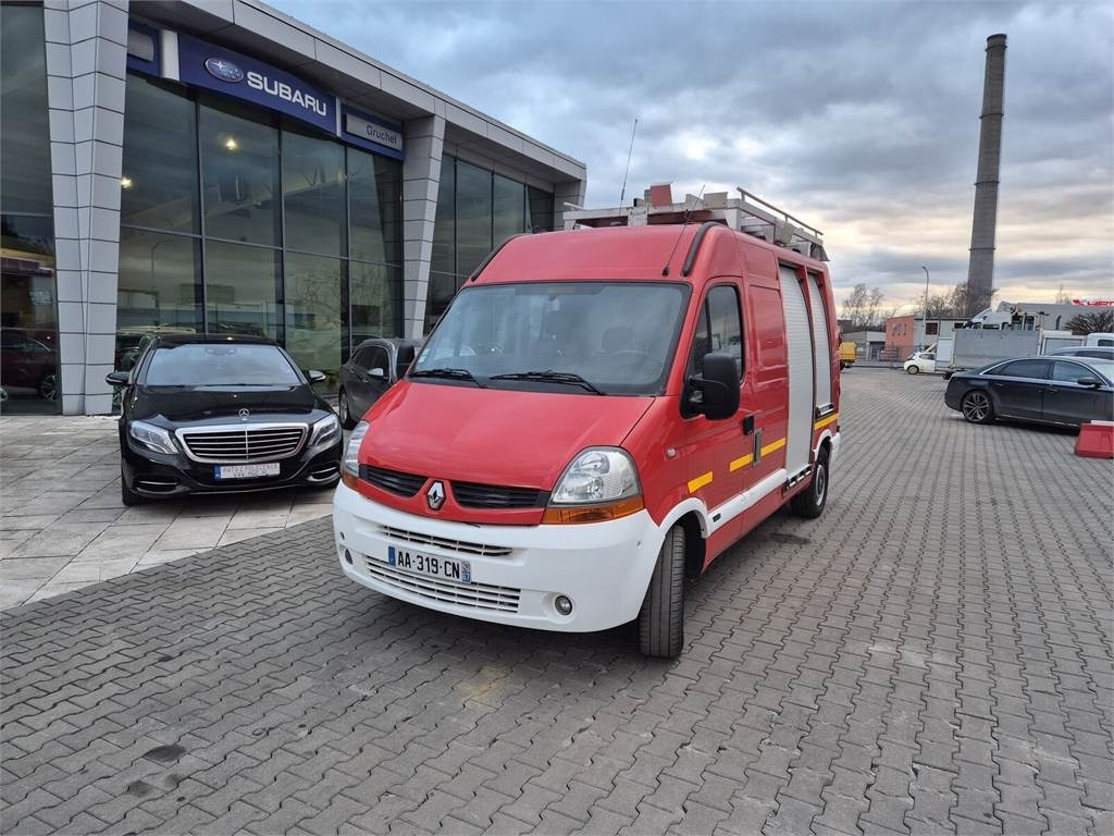 Renault Master 2.5 DCi / ONLY 25TKM!!! / LIKE NEW / WE HAV - Camion de pompier: photos 3 Renault Master 2.5 DCi / ONLY 25TKM!!! / LIKE NEW / WE HAV - Camion de pompier: photos 3