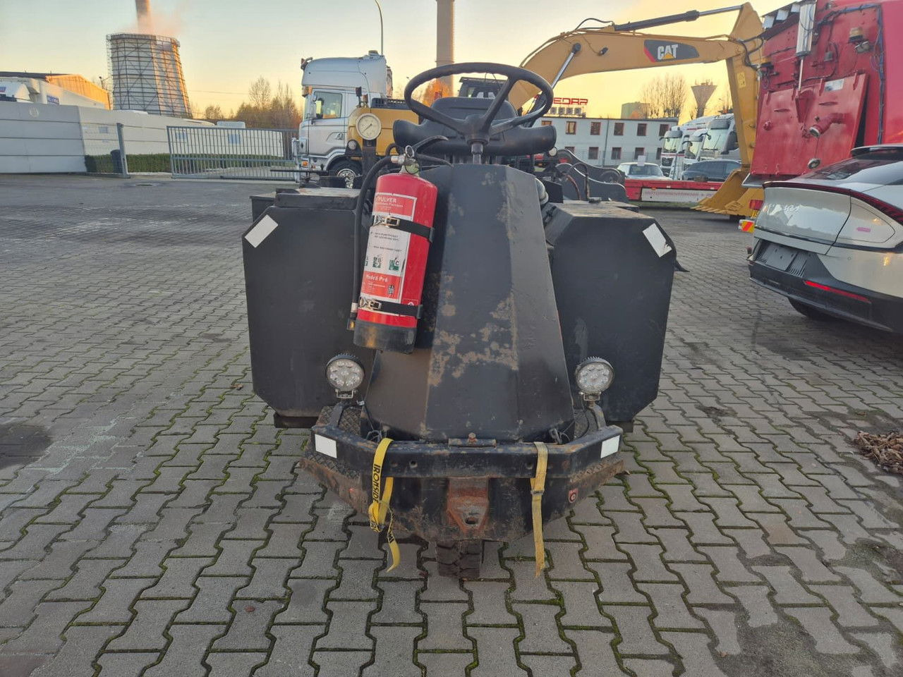 Savalco HM10HD / 1999 / 1 Owner Savalco HM10HD / 1999 / 1 Owner - Répandeuse: photos 3 Savalco HM10HD / 1999 / 1 Owner Savalco HM10HD / 1999 / 1 Owner - Répandeuse: photos 3