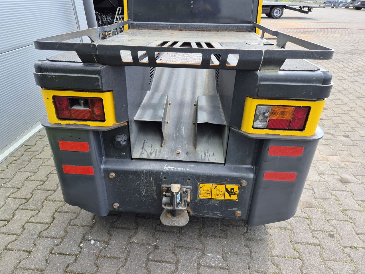 Still R 07-25 , NO Battery , NEW Tires - Chariot tracteur: photos 4 Still R 07-25 , NO Battery , NEW Tires - Chariot tracteur: photos 4