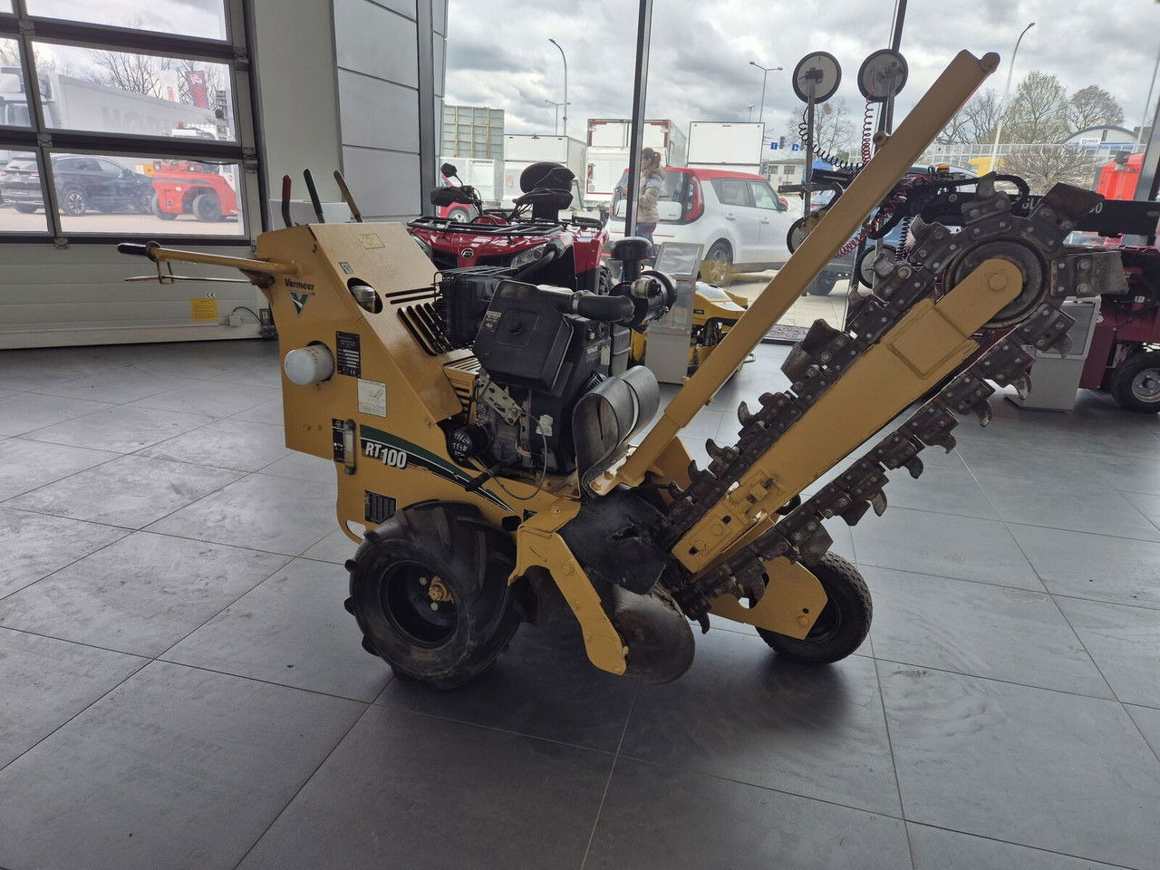 VERMEER Vermeer RT 100 / Trench SAW / Mini Chain Excavator / IDE AL FOR Cables - Trancheuse: photos 3 VERMEER Vermeer RT 100 / Trench SAW / Mini Chain Excavator / IDE AL FOR Cables - Trancheuse: photos 3