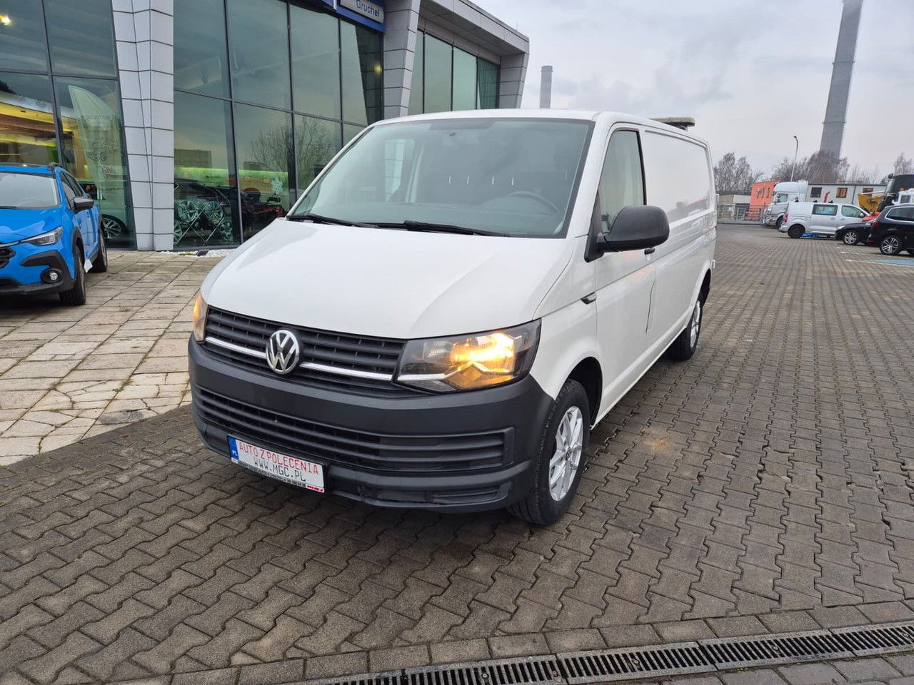 Volkswagen Transporter T6 2.0 TDi DSG / 1 Owner / Long / Serviced - Fourgonnette: photos 2 Volkswagen Transporter T6 2.0 TDi DSG / 1 Owner / Long / Serviced - Fourgonnette: photos 2