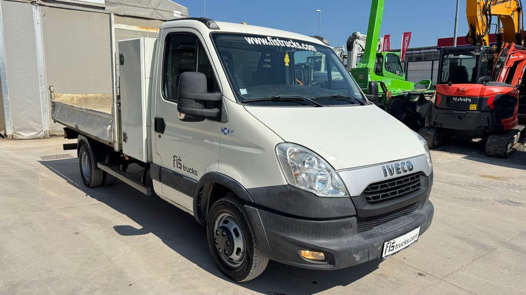 Iveco Daily 35C13 tipper - ac - Utilitaire benne: photos 3 Iveco Daily 35C13 tipper - ac - Utilitaire benne: photos 3