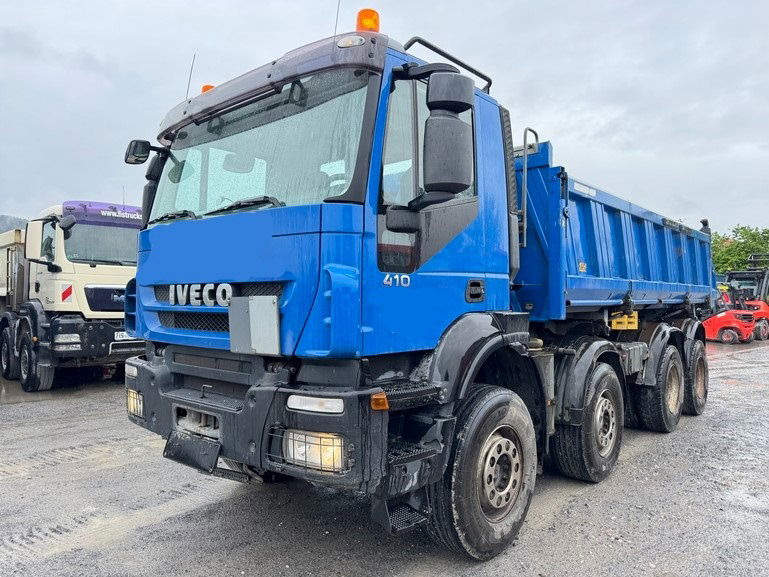 Iveco Trakker AD340T41 8x4 tipper - bordmatic - Camion benne: photos 1 Iveco Trakker AD340T41 8x4 tipper - bordmatic - Camion benne: photos 1
