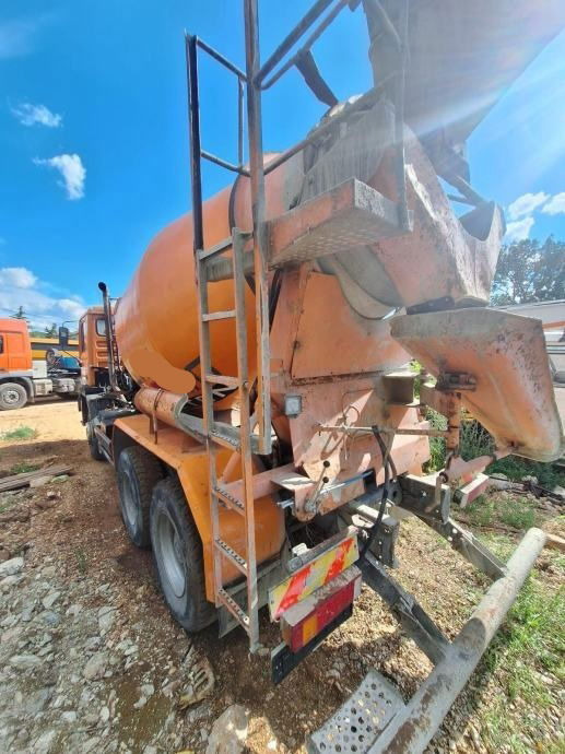 MAN 25.272 6x4 7m3 mixer - Camion malaxeur: photos 5 MAN 25.272 6x4 7m3 mixer - Camion malaxeur: photos 5