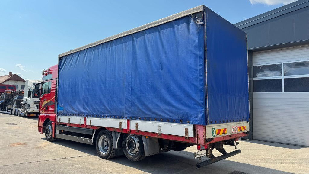 MAN TGX 26.440 6x2 box truck - retarder - lifting+steering axle - Camion fourgon: photos 5 MAN TGX 26.440 6x2 box truck - retarder - lifting+steering axle - Camion fourgon: photos 5