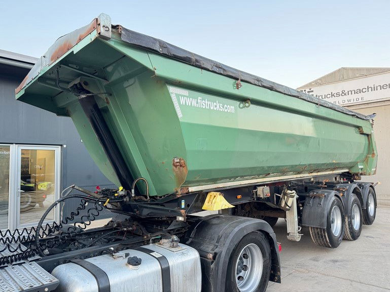 Meiller Kisa 3 - 3-Axle Tipper Trailer - hydr. back side - Semi-remorque benne: photos 1 Meiller Kisa 3 - 3-Axle Tipper Trailer - hydr. back side - Semi-remorque benne: photos 1