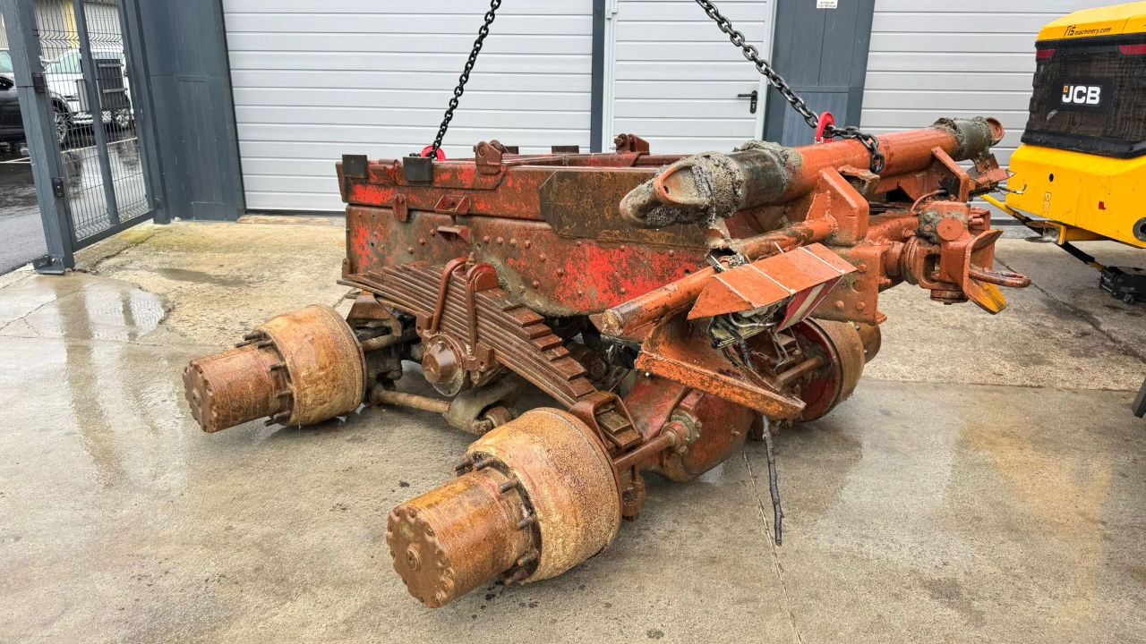 Mercedes-Benz 13TON Double Axles 6X4 - Essieu et pièces pour Camion: photos 4 Mercedes-Benz 13TON Double Axles 6X4 - Essieu et pièces pour Camion: photos 4