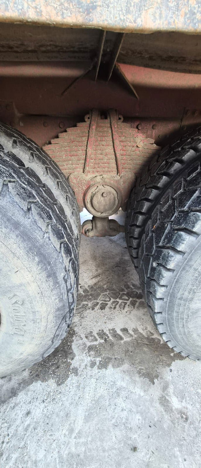 Mercedes-Benz Actros 2640 K 6x4 meiller tipper - Camion benne: photos 4 Mercedes-Benz Actros 2640 K 6x4 meiller tipper - Camion benne: photos 4