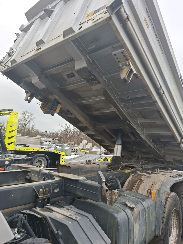 Camion benne Mercedes-Benz Arocs 2643 6X4 meiller bordmatic tipper: photos 6 Camion benne Mercedes-Benz Arocs 2643 6X4 meiller bordmatic tipper: photos 6