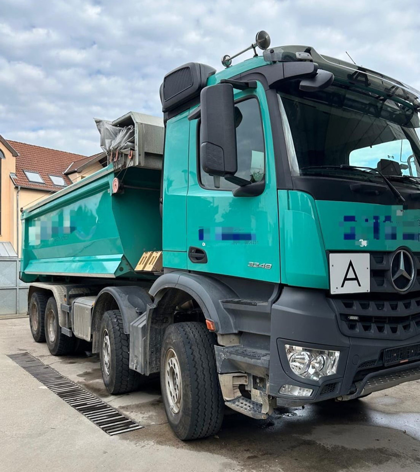 Mercedes-Benz Arocs 3248 8X4 mulda tipper - electric taurpaulin - Camion benne: photos 2 Mercedes-Benz Arocs 3248 8X4 mulda tipper - electric taurpaulin - Camion benne: photos 2