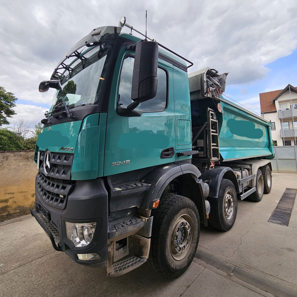 Mercedes-Benz Arocs 3248 8X4 mulda tipper - electric taurpaulin - Camion benne: photos 1 Mercedes-Benz Arocs 3248 8X4 mulda tipper - electric taurpaulin - Camion benne: photos 1