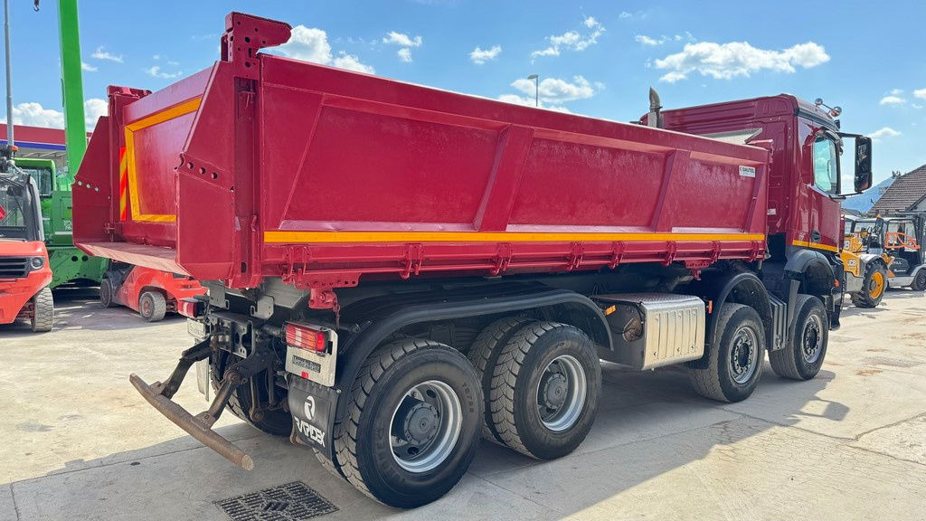 Mercedes-Benz Arocs 4145 8X4 tipper - bordmatic - Camion benne: photos 5 Mercedes-Benz Arocs 4145 8X4 tipper - bordmatic - Camion benne: photos 5
