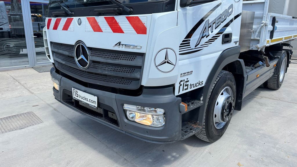 Mercedes-Benz Atego 1223 K 4X2 meiller tipper - motor brake - Camion benne: photos 2 Mercedes-Benz Atego 1223 K 4X2 meiller tipper - motor brake - Camion benne: photos 2