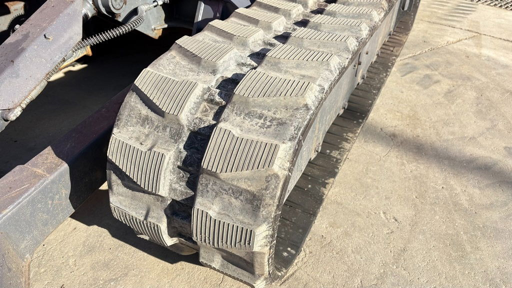 Takeuchi TB250-2 - 2021 Year - 1825 Hours - Powertilt -3X Buckets - Mini pelle: photos 3 Takeuchi TB250-2 - 2021 Year - 1825 Hours - Powertilt -3X Buckets - Mini pelle: photos 3