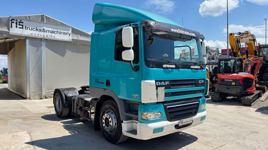 DAF FT CF 85.460 FT 4x2 - tipp. hydraulics - Tracteur routier: photos 3 DAF FT CF 85.460 FT 4x2 - tipp. hydraulics - Tracteur routier: photos 3