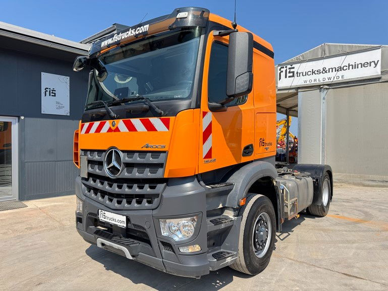 Mercedes-Benz Arocs 1845 HAD 4X4 tractor unit - tipp. hydraulics - retarder - Tracteur routier: photos 1 Mercedes-Benz Arocs 1845 HAD 4X4 tractor unit - tipp. hydraulics - retarder - Tracteur routier: photos 1
