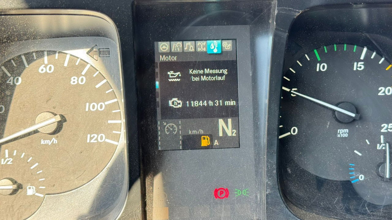 Tracteur routier Mercedes-Benz Arocs 1851 LS HAD 4X4 - Euro 6 - retarder - tipper hydraulics: photos 11