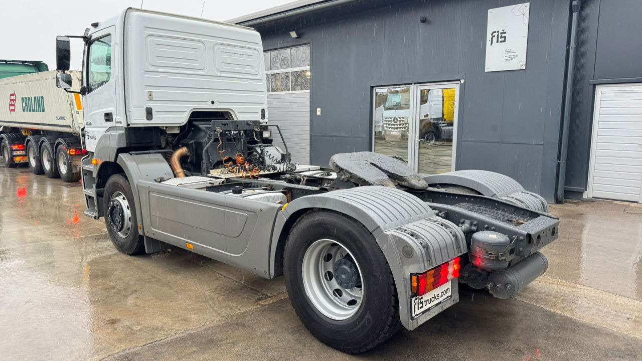 Mercedes-Benz Axor 1836 4x2 tipper hydraulics - Tracteur routier: photos 4 Mercedes-Benz Axor 1836 4x2 tipper hydraulics - Tracteur routier: photos 4