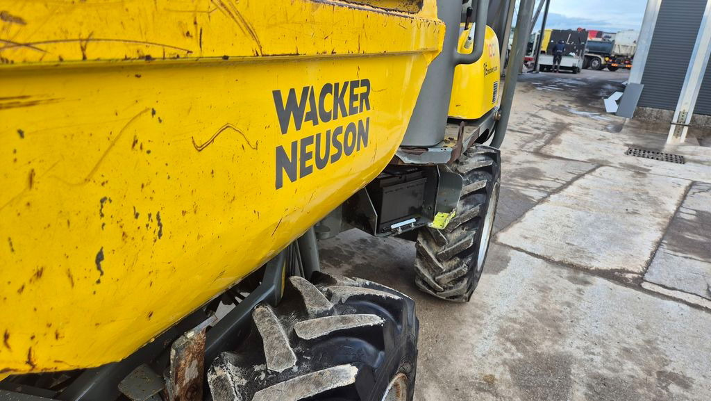 WACKER NEUSON 1001 - 2017 Year - 1540 Working Hours - Mini tombereau: photos 4 WACKER NEUSON 1001 - 2017 Year - 1540 Working Hours - Mini tombereau: photos 4