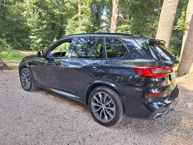BMW X5 M50D X5 M50D - SUV: photos 2 BMW X5 M50D X5 M50D - SUV: photos 2