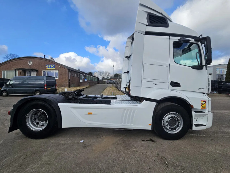 Mercedes-Benz Actros 1845 Actros 1845 - Tracteur routier: photos 4 Mercedes-Benz Actros 1845 Actros 1845 - Tracteur routier: photos 4