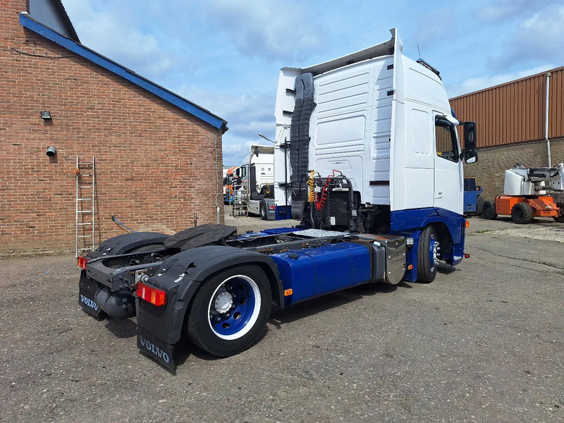 Volvo FH 400 - Tracteur routier: photos 4 Volvo FH 400 - Tracteur routier: photos 4
