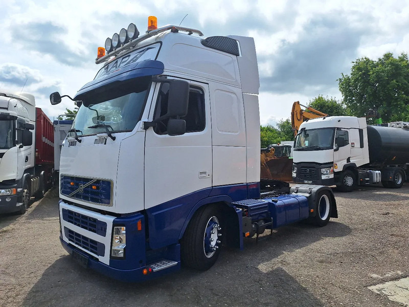 Volvo FH 400 - Tracteur routier: photos 1 Volvo FH 400 - Tracteur routier: photos 1