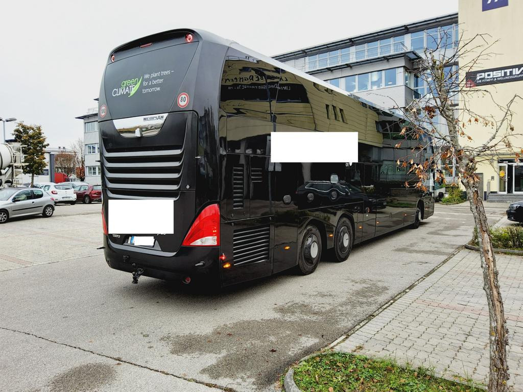 Neoplan Skyliner L P06 81+1+1 / BESONDERS gepflegt! - Bus à impériale: photos 4 Neoplan Skyliner L P06 81+1+1 / BESONDERS gepflegt! - Bus à impériale: photos 4