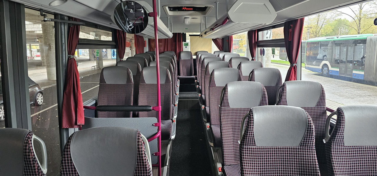 Setra S 415 UL business ORIGINAL KM!! / 6 Gang / Klima - Bus interurbain: photos 5 Setra S 415 UL business ORIGINAL KM!! / 6 Gang / Klima - Bus interurbain: photos 5