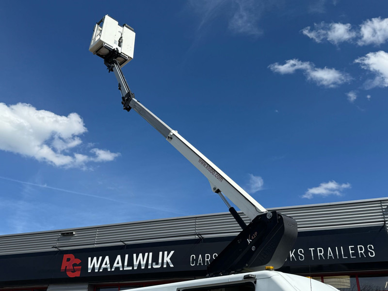 Iveco 70C15H 2 persoonslift, Electric/Hydraulic lift K 42 Hybrid - Véhicule utilitaire: photos 3 Iveco 70C15H 2 persoonslift, Electric/Hydraulic lift K 42 Hybrid - Véhicule utilitaire: photos 3