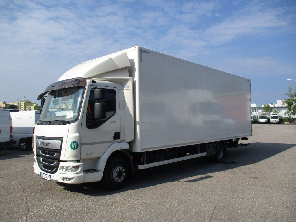 DAF LF 230 - Camion fourgon: photos 1 DAF LF 230 - Camion fourgon: photos 1