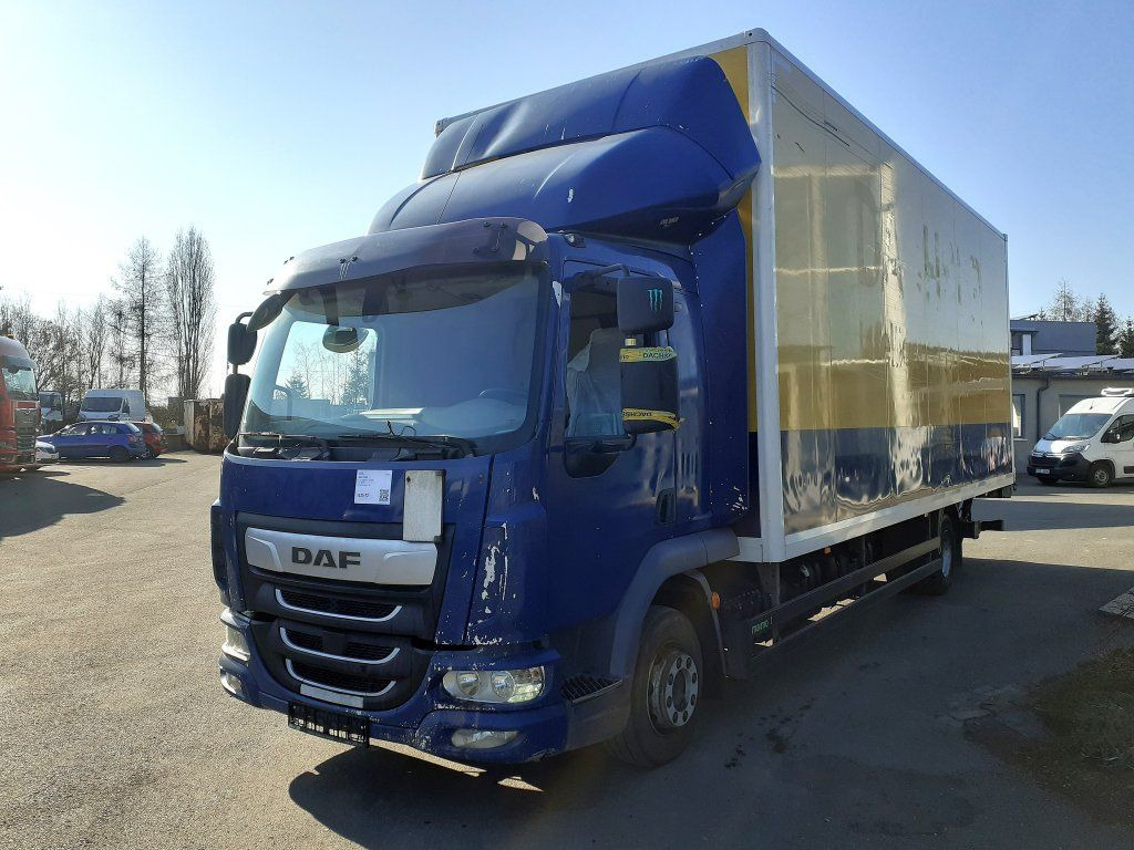 DAF LF 260 FA Motorschaden/engine defect - Camion fourgon: photos 2 DAF LF 260 FA Motorschaden/engine defect - Camion fourgon: photos 2