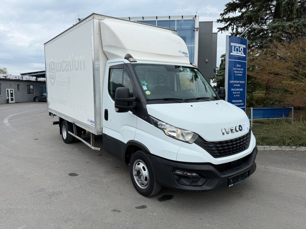 Iveco 35C16 Daily 3,0l - Fourgon grand volume: photos 1 Iveco 35C16 Daily 3,0l - Fourgon grand volume: photos 1