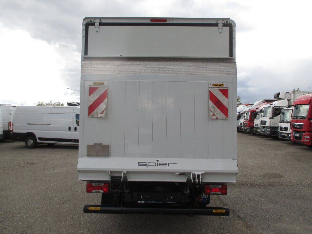 Iveco Daily 35C16 - Fourgon grand volume: photos 5 Iveco Daily 35C16 - Fourgon grand volume: photos 5