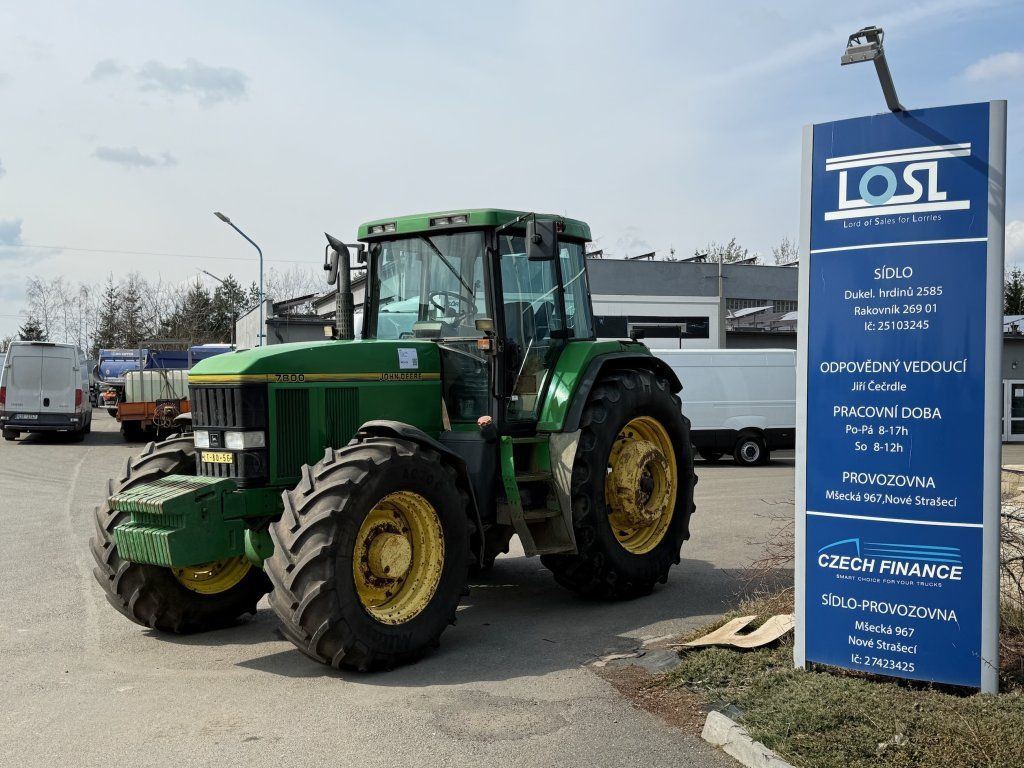 John Deere 7800 - Tracteur agricole: photos 1 John Deere 7800 - Tracteur agricole: photos 1