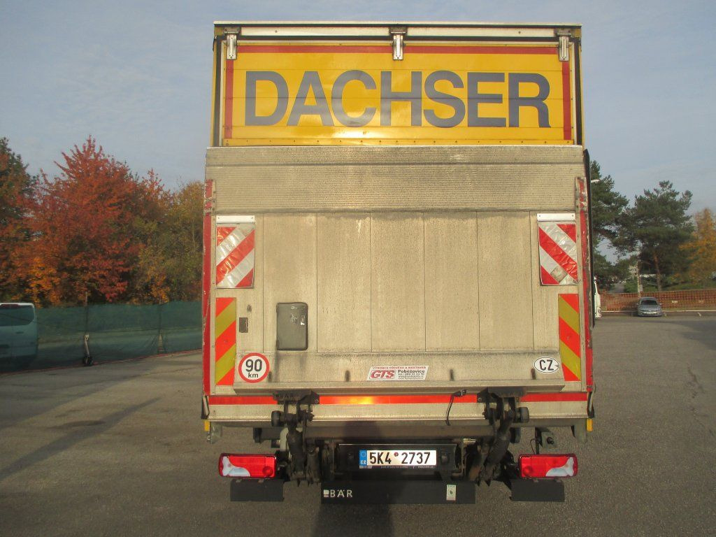MAN TGL 12.250 - Camion à rideaux coulissants: photos 5 MAN TGL 12.250 - Camion à rideaux coulissants: photos 5