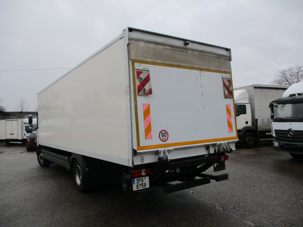 Mercedes-Benz Atego 1223 - Camion fourgon: photos 4 Mercedes-Benz Atego 1223 - Camion fourgon: photos 4