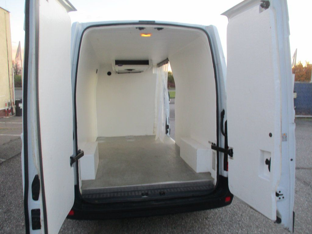 Renault Master 2,3 dCi - Utilitaire frigorifique: photos 5 Renault Master 2,3 dCi - Utilitaire frigorifique: photos 5