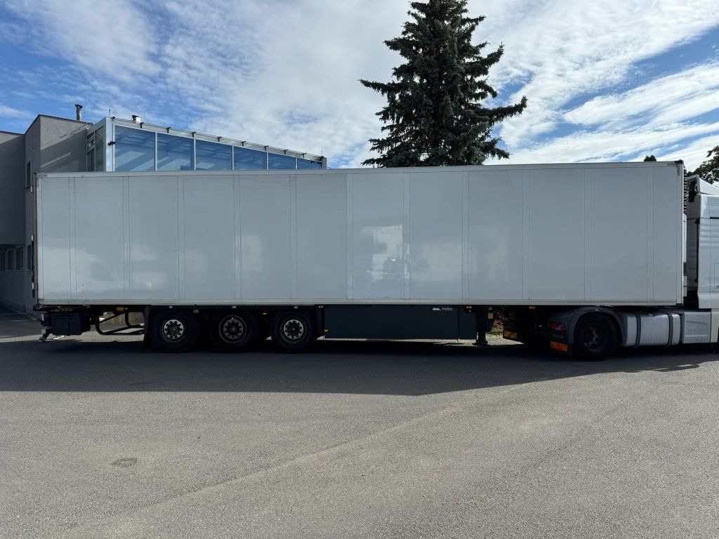 Schmitz Cargobull SKO24 Carrier Maxima 1300 Doubledeck - Semi-remorque fourgon: photos 2 Schmitz Cargobull SKO24 Carrier Maxima 1300 Doubledeck - Semi-remorque fourgon: photos 2