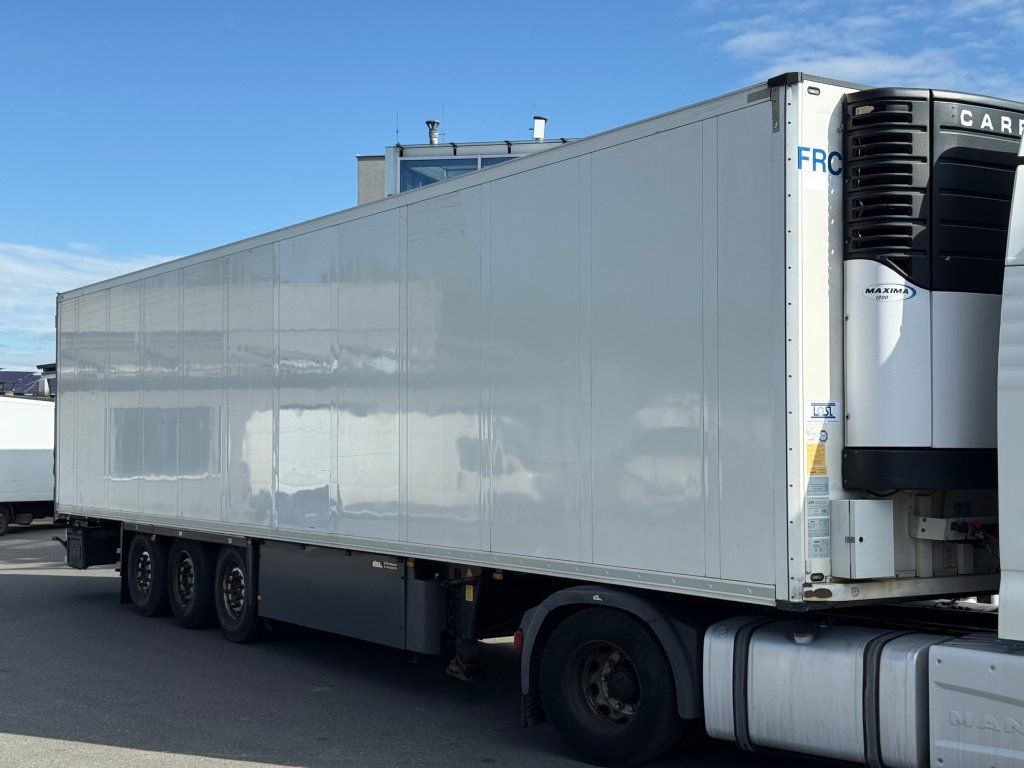 Schmitz Cargobull SKO24 Carrier Maxima 1300 Doubledeck - Semi-remorque fourgon: photos 1 Schmitz Cargobull SKO24 Carrier Maxima 1300 Doubledeck - Semi-remorque fourgon: photos 1