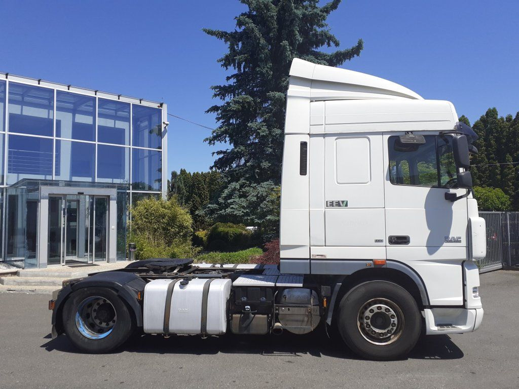 DAF XF105.460 EEV - Tracteur routier: photos 3 DAF XF105.460 EEV - Tracteur routier: photos 3