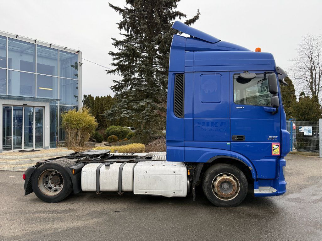 DAF XF460 EURO 6 MEGA/lowdeck - Tracteur routier: photos 3 DAF XF460 EURO 6 MEGA/lowdeck - Tracteur routier: photos 3