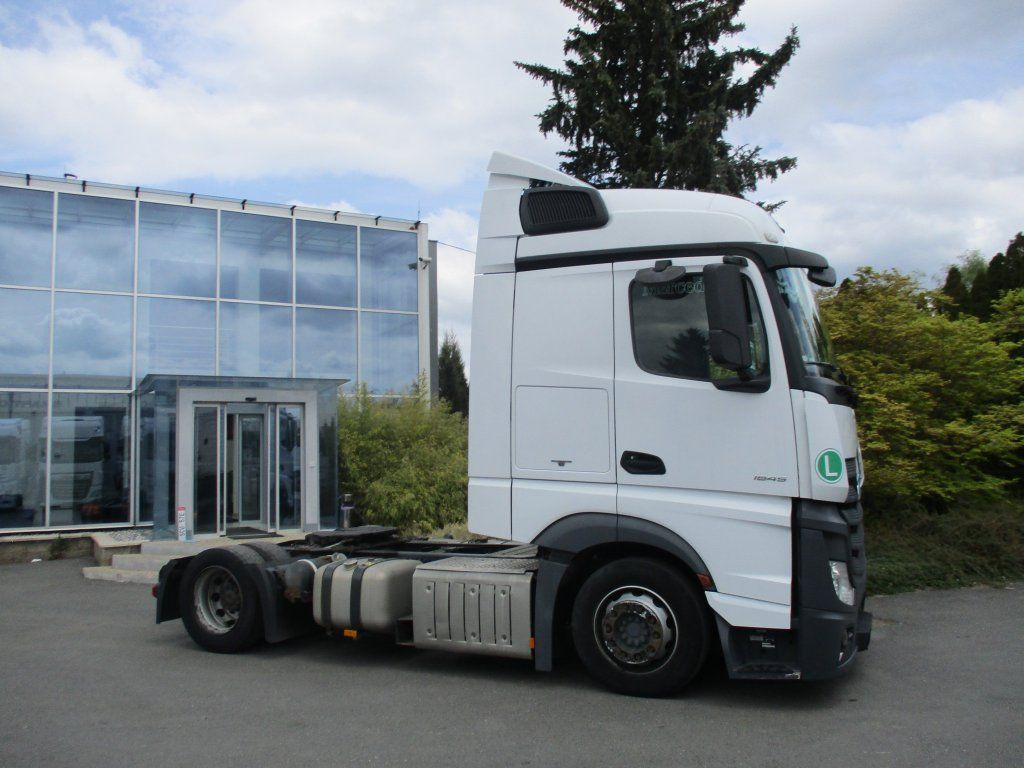 Mercedes-Benz 1845 Actros EURO 6 MEGA/lowdeck - Tracteur routier: photos 3 Mercedes-Benz 1845 Actros EURO 6 MEGA/lowdeck - Tracteur routier: photos 3
