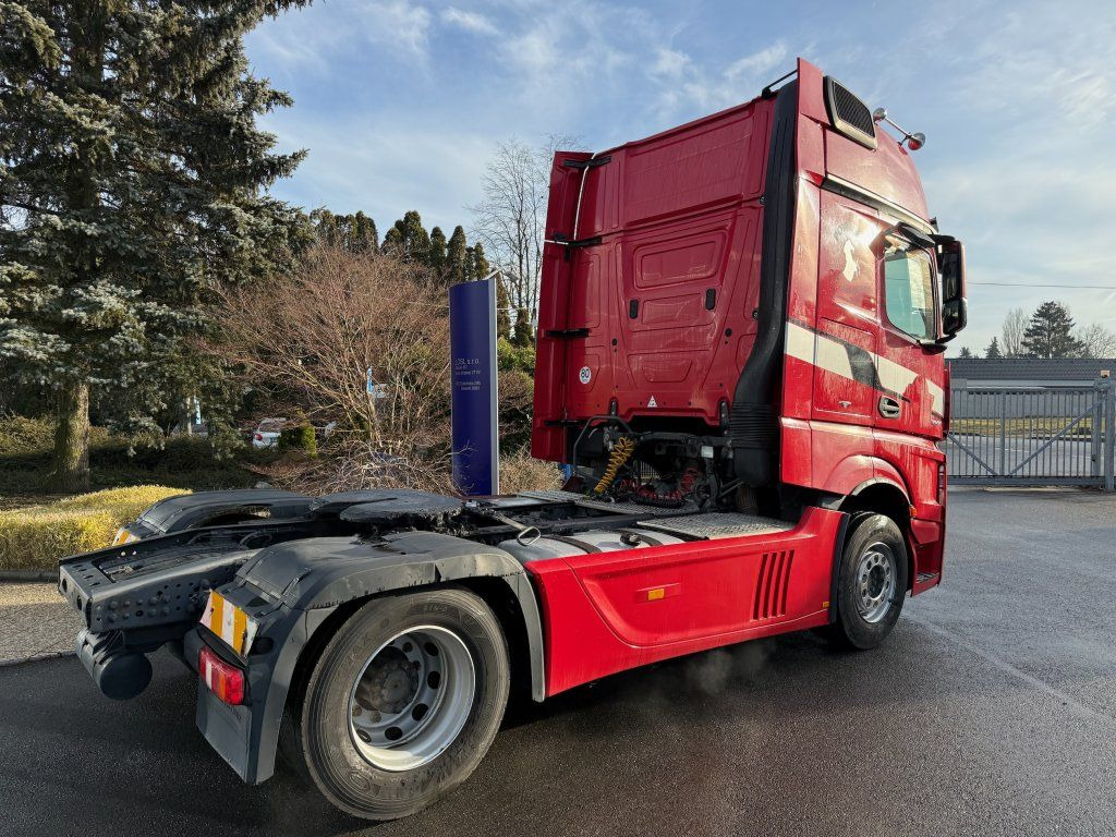 Mercedes-Benz 1848 Actros Gigaspace - Tracteur routier: photos 3 Mercedes-Benz 1848 Actros Gigaspace - Tracteur routier: photos 3